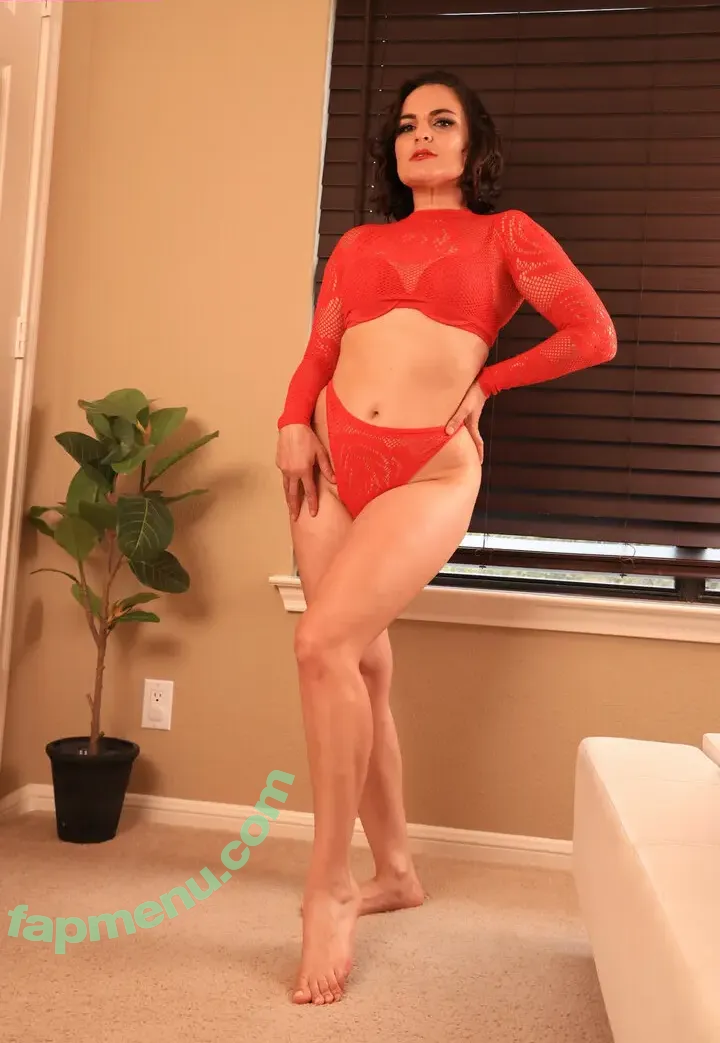Thunder Rosa nude photo #0062 (thunderrosa22)