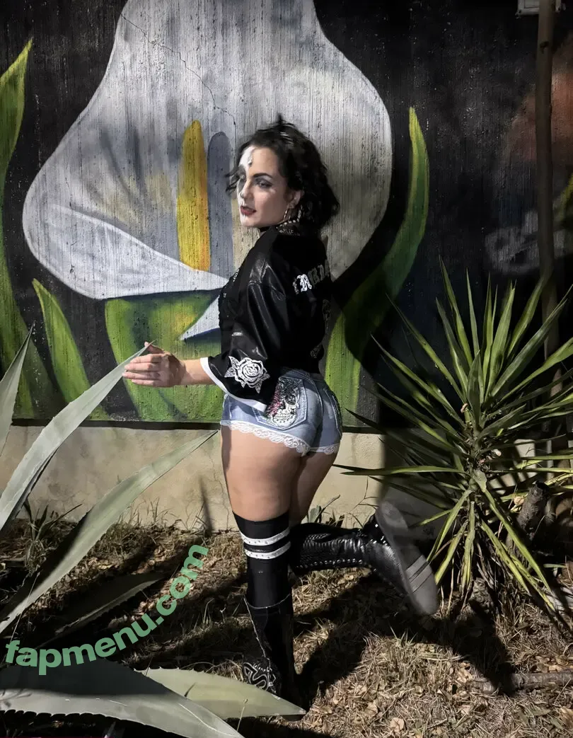 Thunder Rosa nude photo #0127 (thunderrosa22)