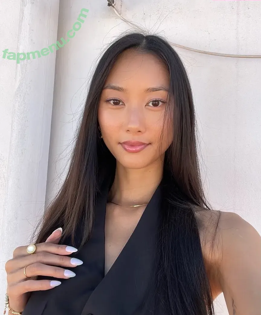 thuvnn nude photo #0052 (ntqvn5)