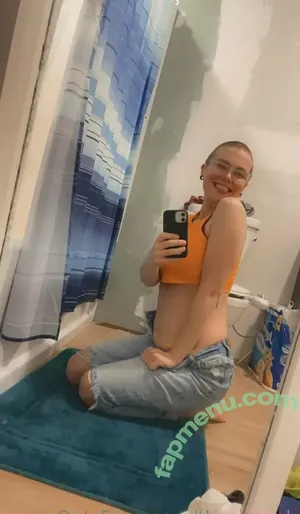  nude photo #0009