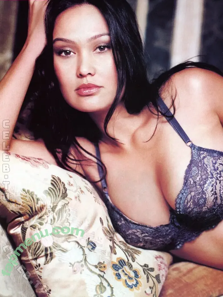 Tia Carrere nude photo #0115 (tiacarrere)