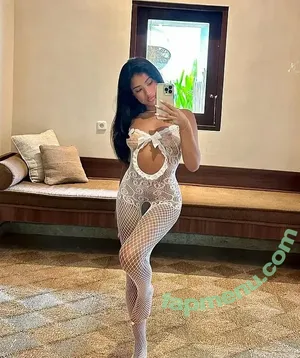  nude photo #0003