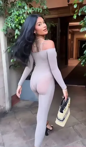  nude photo #0004