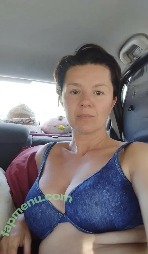 tiadollar nude photo #0039 (tiadollar)