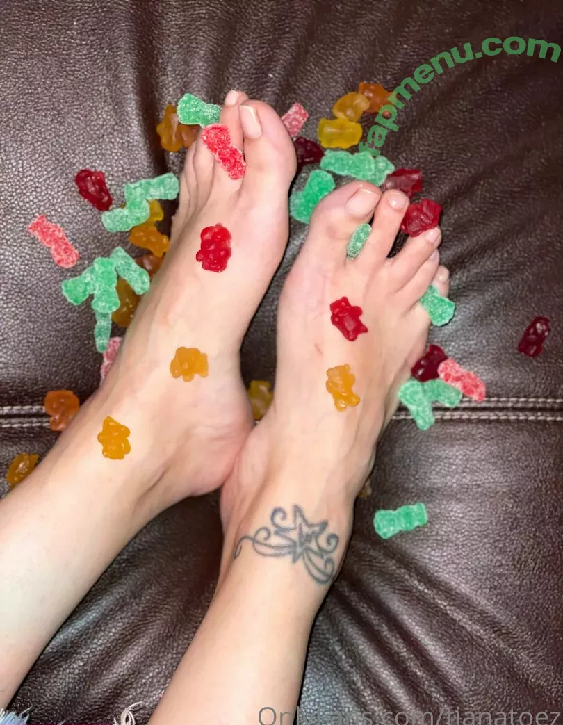 tianataylortoes nude photo #0004 (tianataylortoldme2)