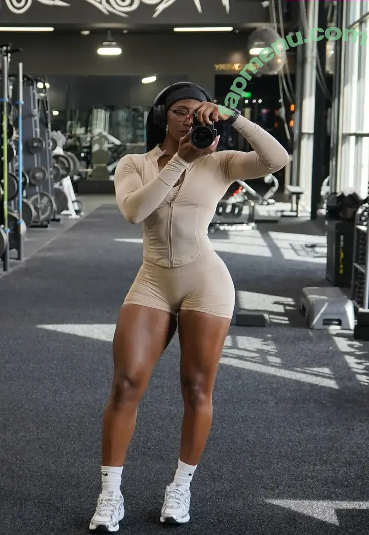 Tiara Howard nude photo #0003 (T.hoowww)