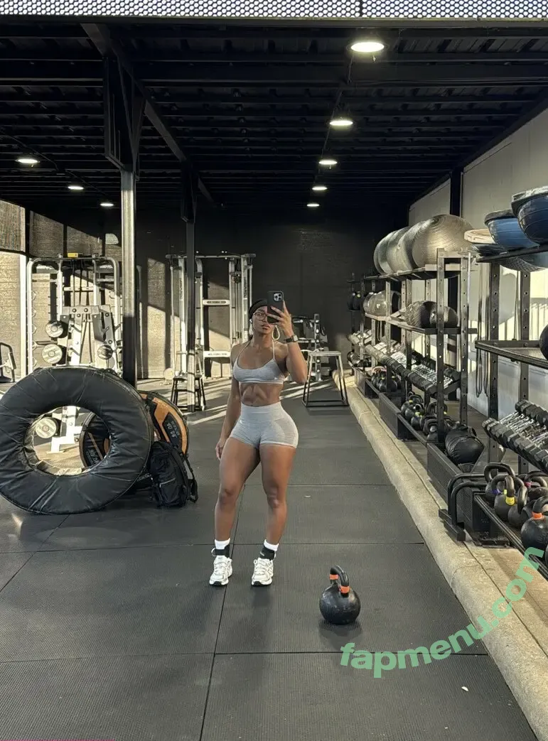 Tiara Howard nude photo #0057 (T.hoowww)