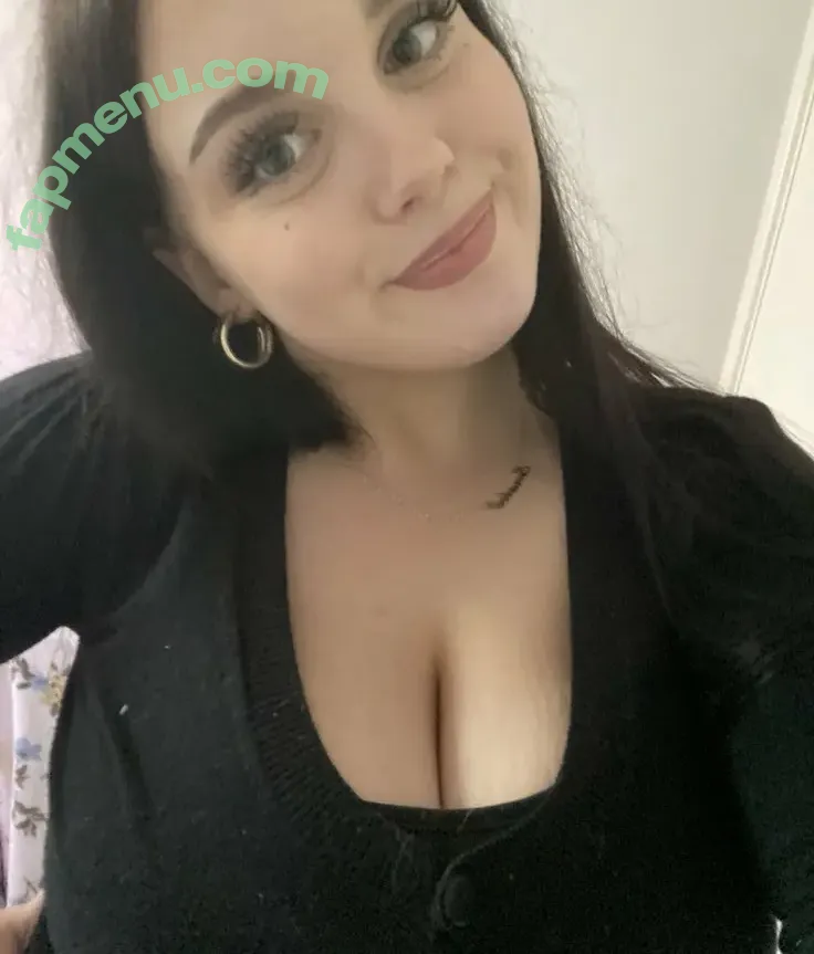 tiddyfuccemma nude photo #0010 (emmaxox06)
