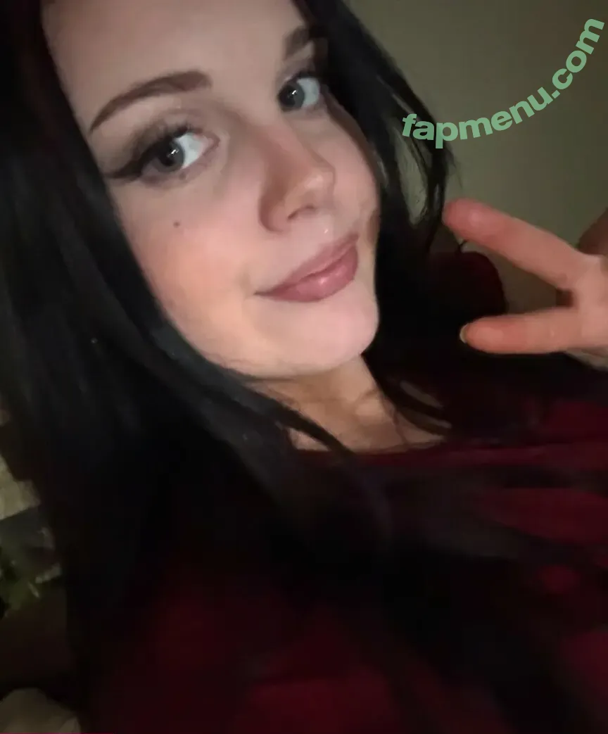 tiddyfuccemma nude photo #0022 (emmaxox06)
