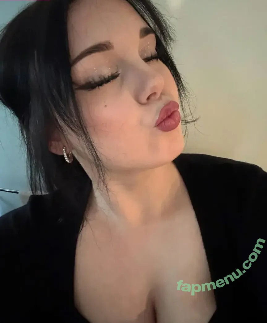 tiddyfuccemma nude photo #0023 (emmaxox06)