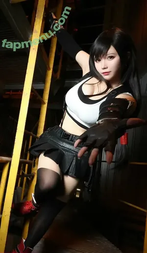 Tifa Cosplay / lunafreyaffxv / tifalockhartdoll nude photo #0110