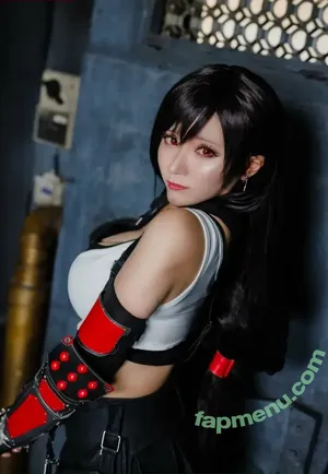 Tifa Cosplay / lunafreyaffxv / tifalockhartdoll nude photo #0114