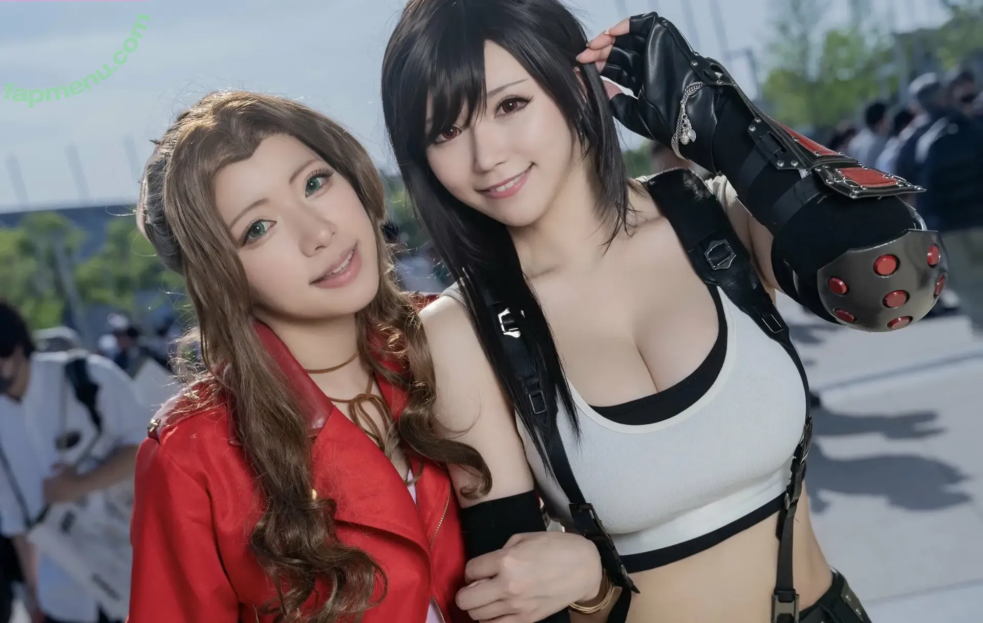 Tifa Cosplay nude photo #0087 (lunafreyaffxv / tifalockhartdoll)