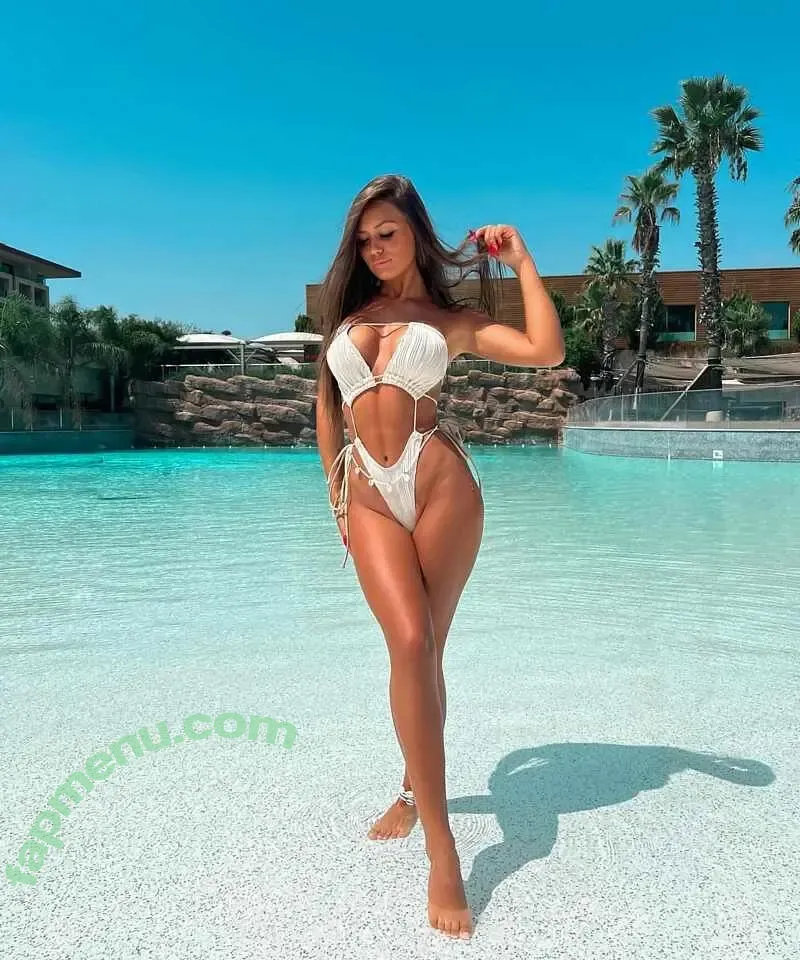 Tifany Wallemacq nude photo #0008 (Tifany Wallemacq)