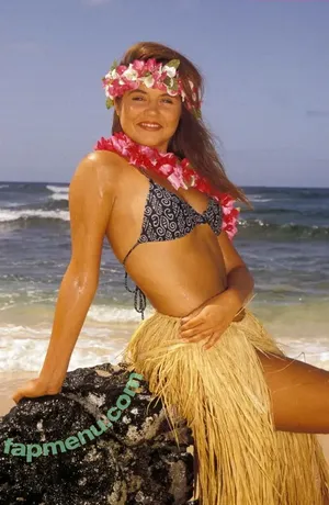 Tiffani Thiessen / tiffanithiessen nude photo #0293