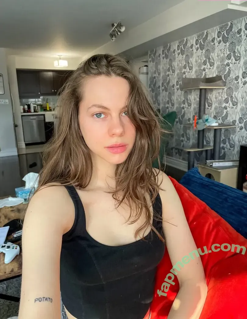 Tiffany Huber nude photo #0038 (tiffanyhuber / tiffhuber)