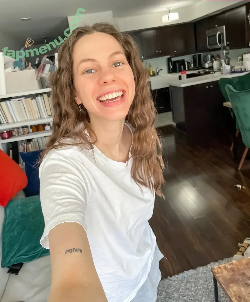 Tiffany Huber nude photo #0040 (tiffanyhuber / tiffhuber)