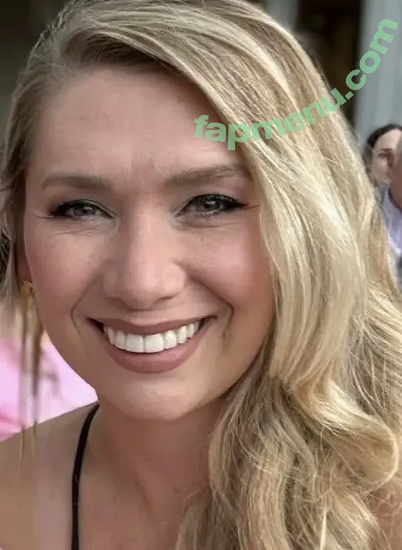 Tiffany Luszczak Martin nude photo #0014 (tiff__martin)