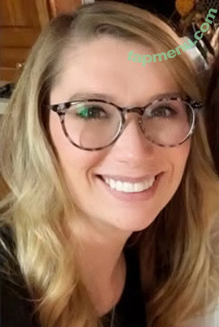 Tiffany Luszczak Martin nude photo #0019 (tiff__martin)