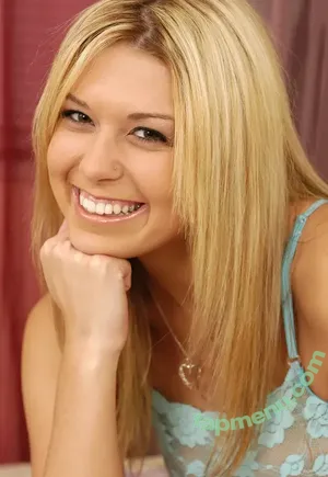 Tiffany Rayne / tiffanyrayneofficial nude photo #0001
