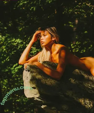  nude photo #0002