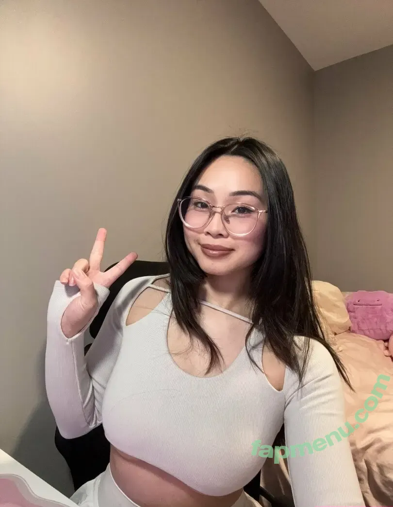 _tiffles nude photo #0192 (anyuser / tiffanynhoe / tiktok / twitch)
