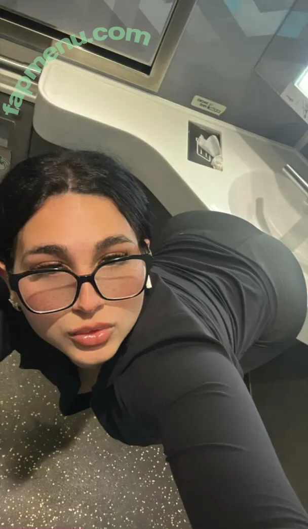 tiffycox nude photo #0037 (tiffy.cooks)