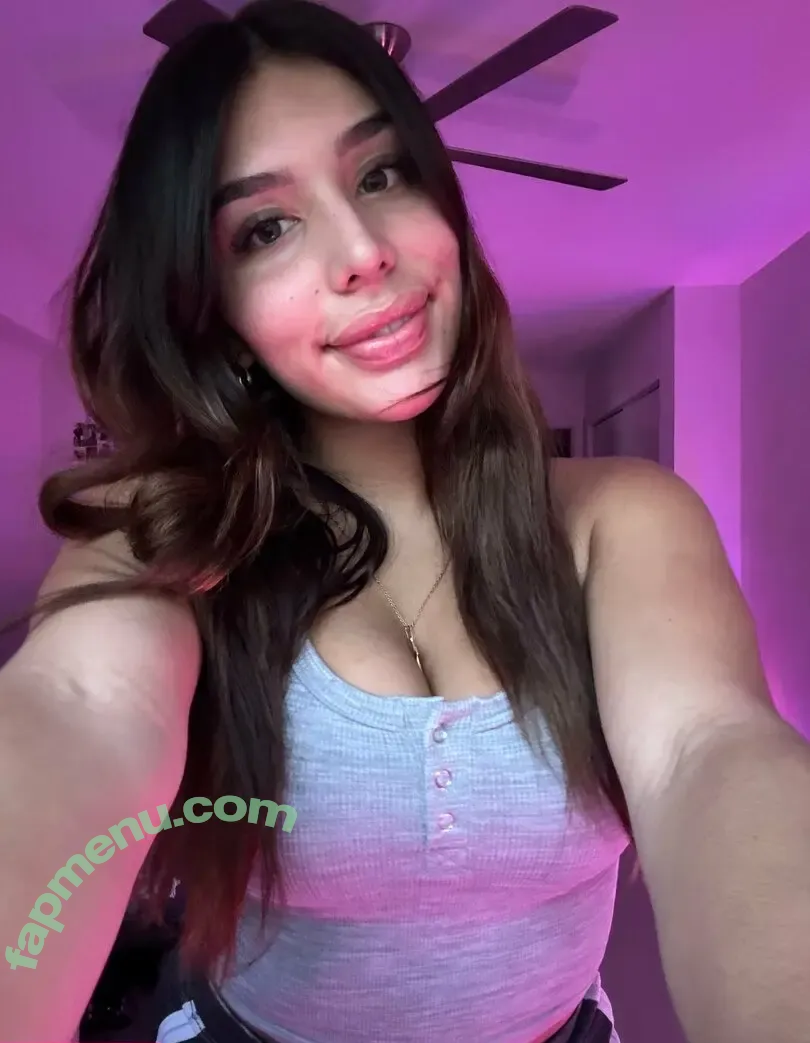 tiffytotss nude photo #0013 (tiffytotss)