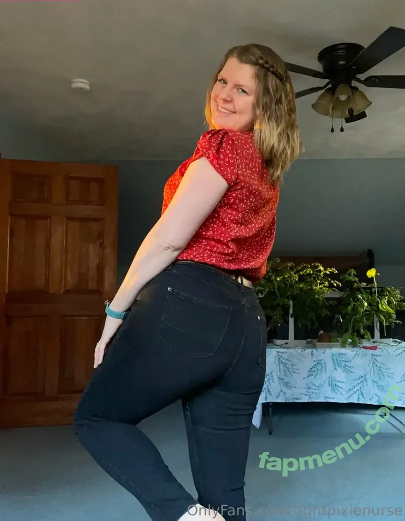 tightpixienurse nude photo #0012 (pixienurse01)