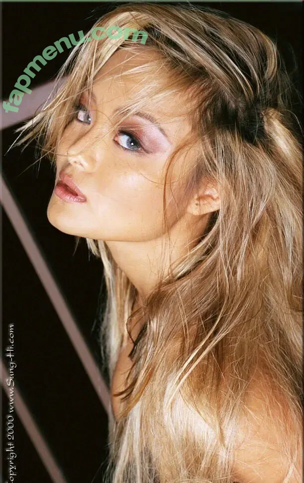 Tila Tequila nude photo #0723 (tila_tequilla / tilaofficial)