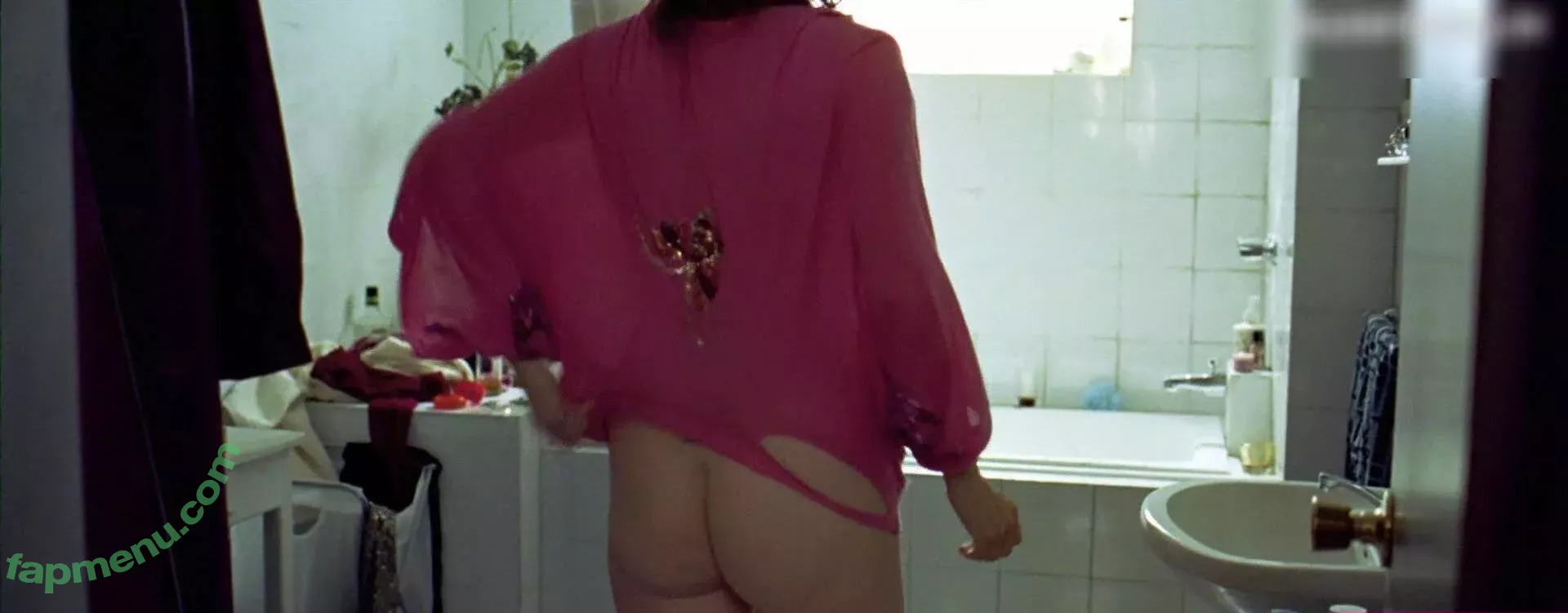 Tilda Swinton nude photo #0048 (catriiiona / tildaswintonislove / tildaswintonorg)