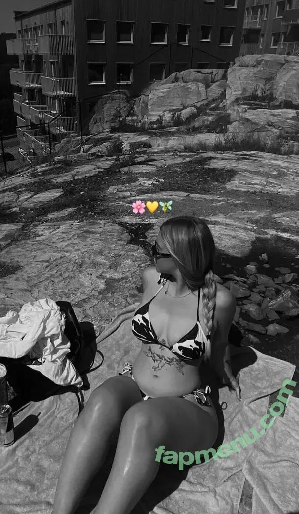Tilde Möllergren nude photo #0043 (tildemollergren)
