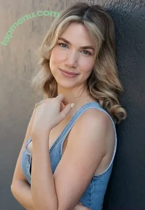  nude photo #0007