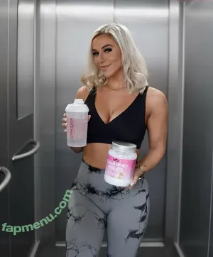 Tina Bambina / tinabambiiina nude photo #0038