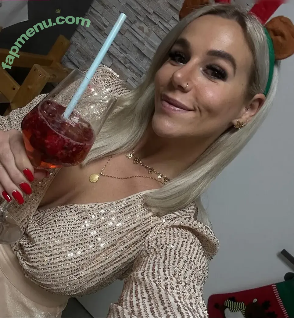 Tina Bambina nude photo #0032 (tinabambiiina)