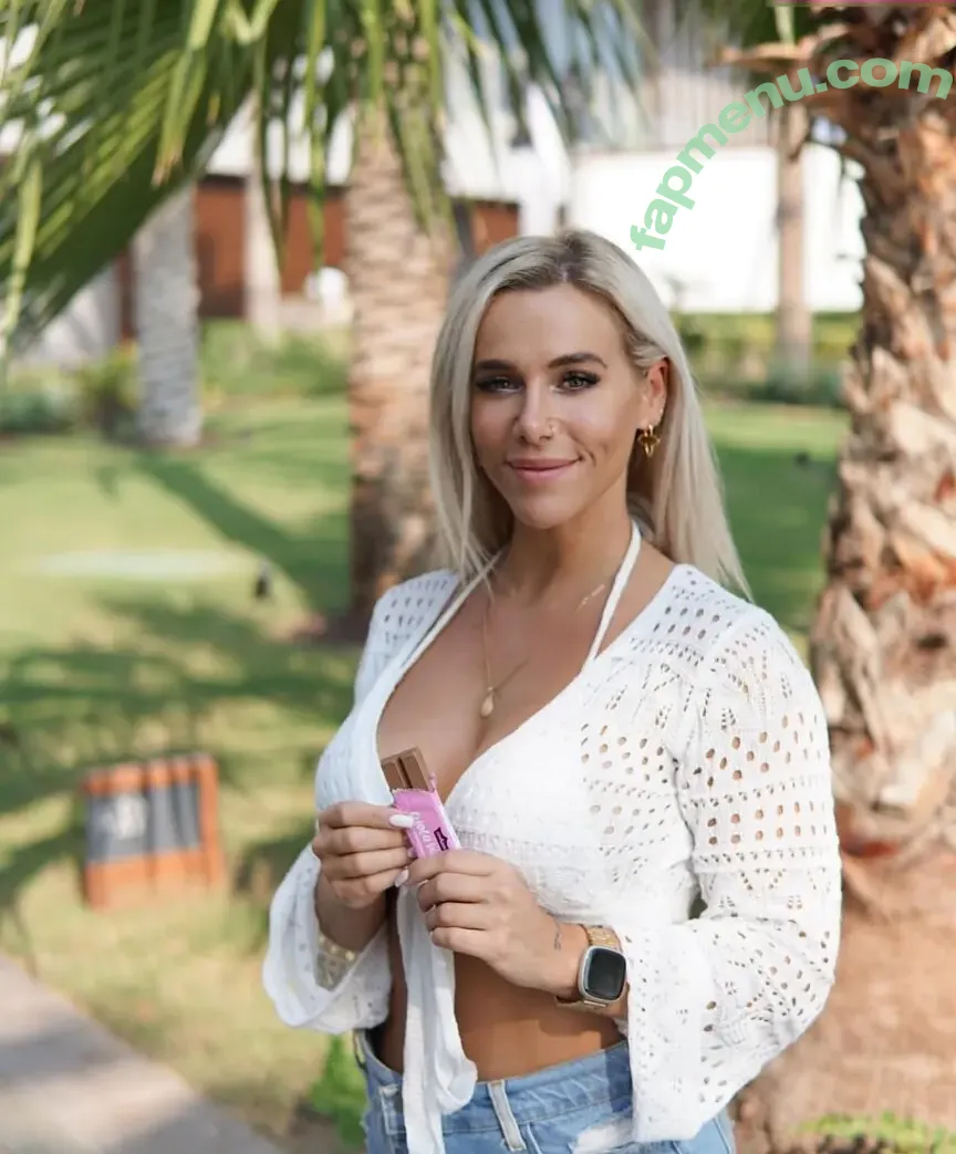 Tina Bambina nude photo #0047 (tinabambiiina)