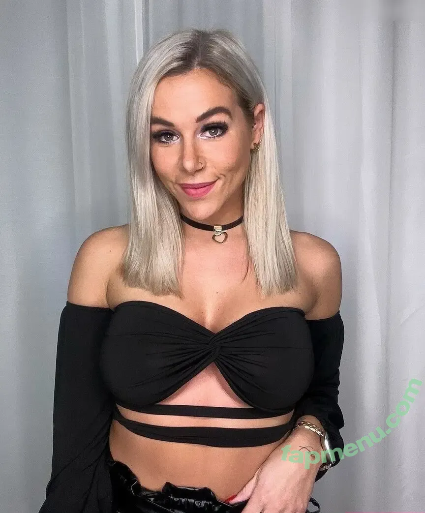 Tina Bambina nude photo #0055 (tinabambiiina)