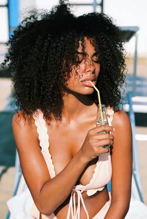 Tina Kunakey / tinakunakey nude photo #0071
