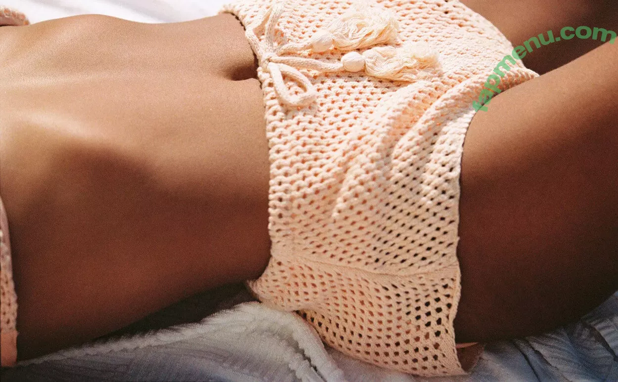 Tina Kunakey nude photo #0078 (tinakunakey)