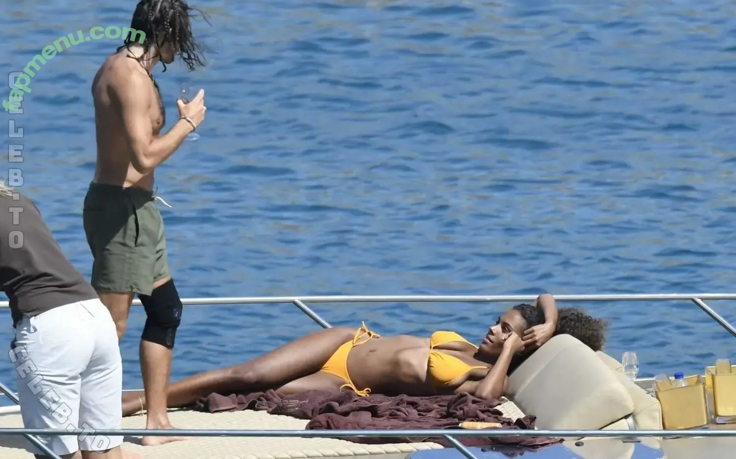 Tina Kunakey nude photo #0324 (tinakworld / tinariccia)