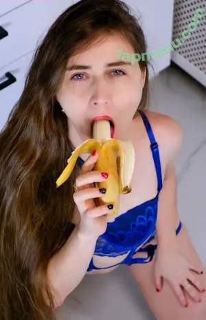 Tina Luven / tina_luven_ / tinaluven nude photo #0067