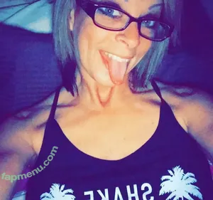  nude photo #0002