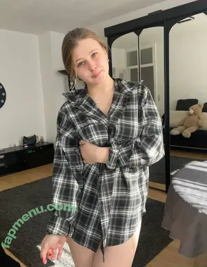  nude photo #0001