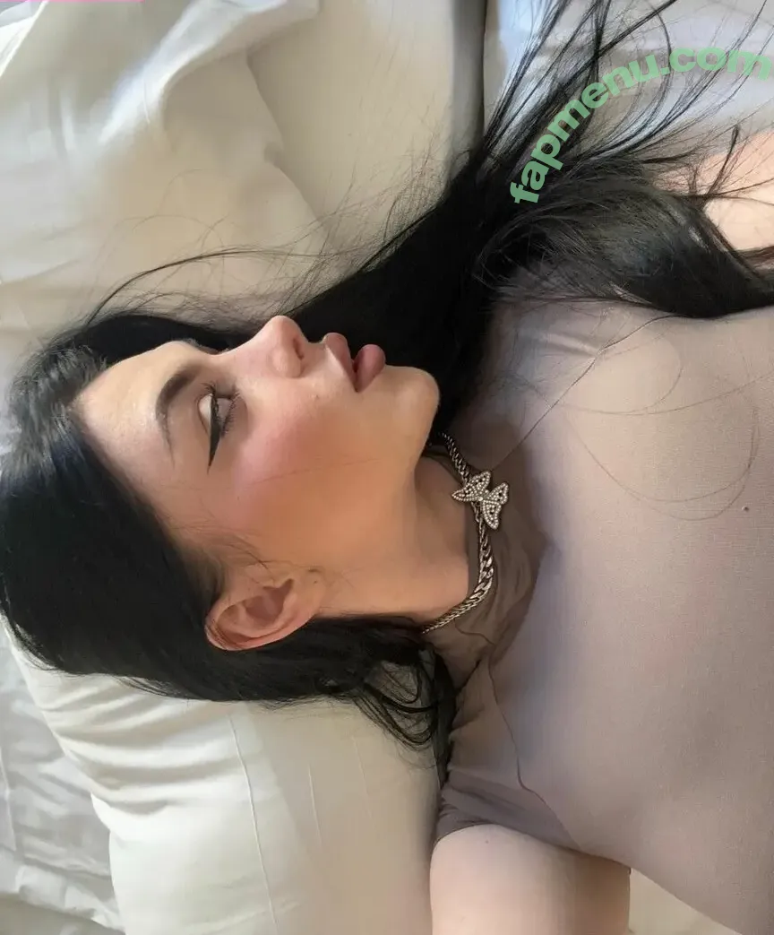 Tinachrisssss nude photo #0008 (tinachrisxx)