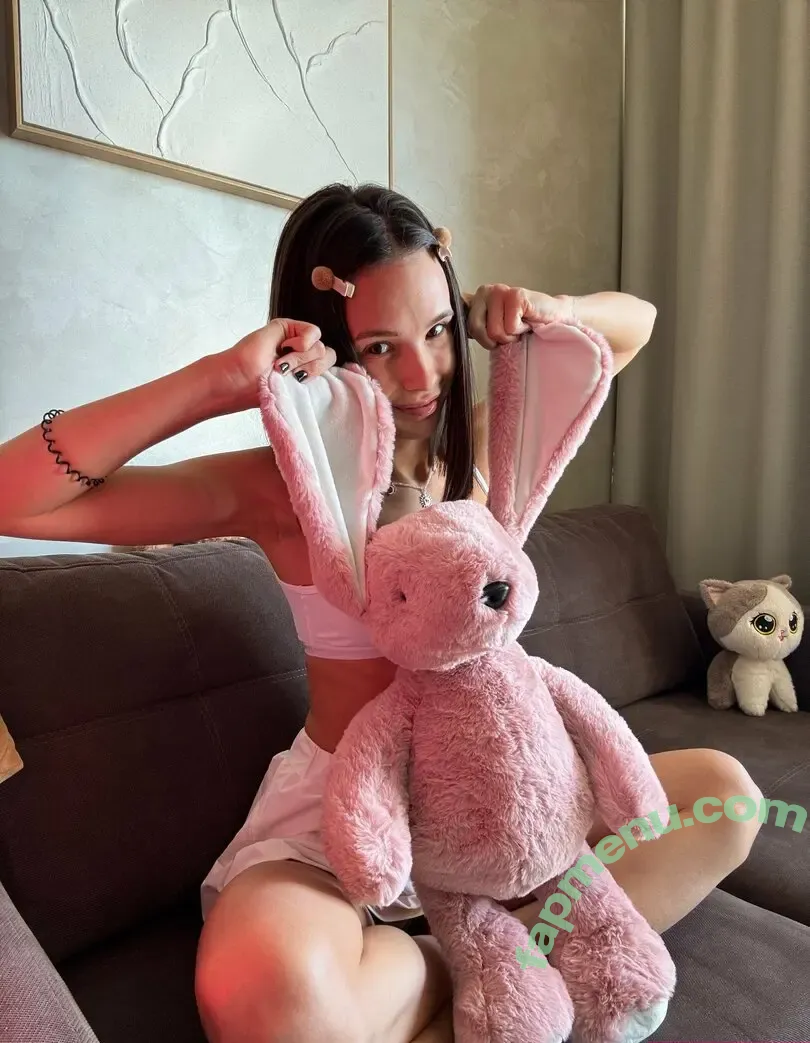 tinaember nude photo #0105 (tina_ember2)
