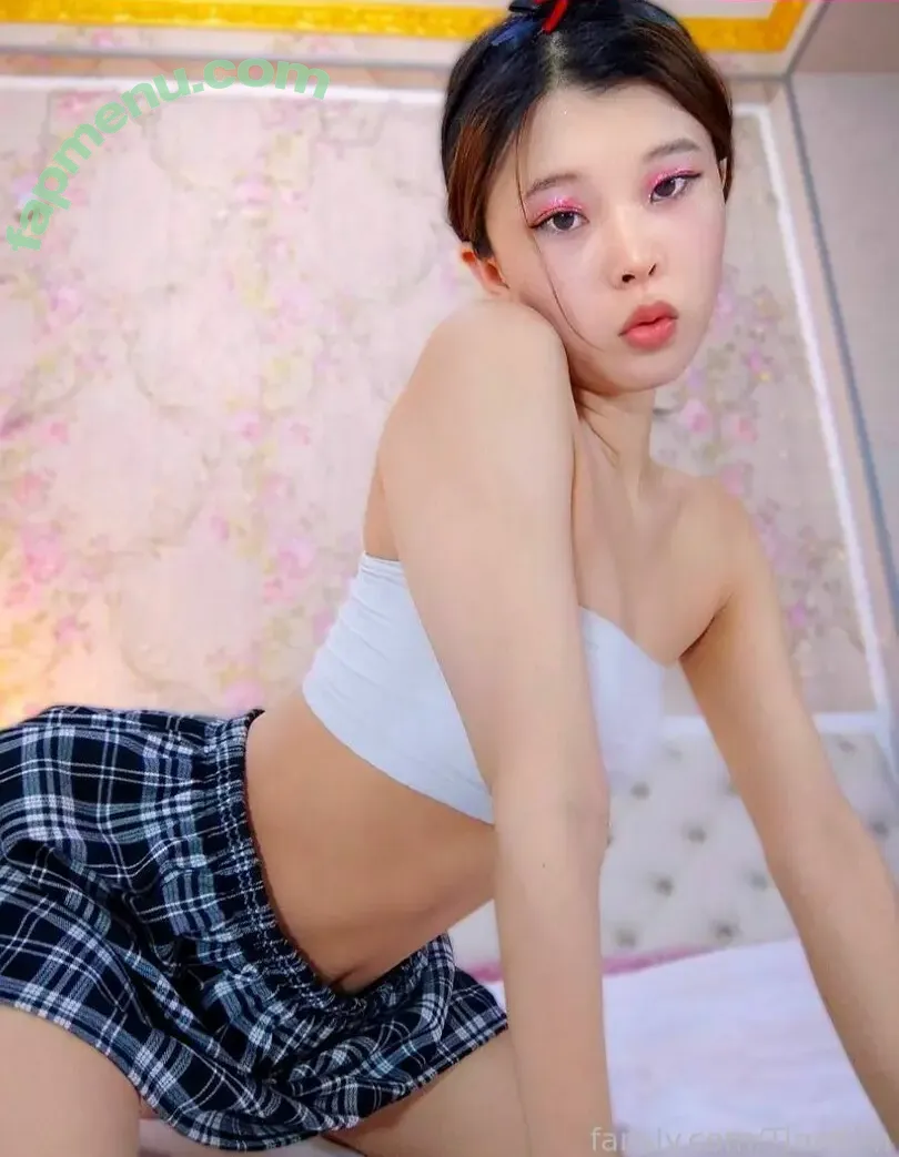 TinaKim nude photo #0001 (tinakimgallery)