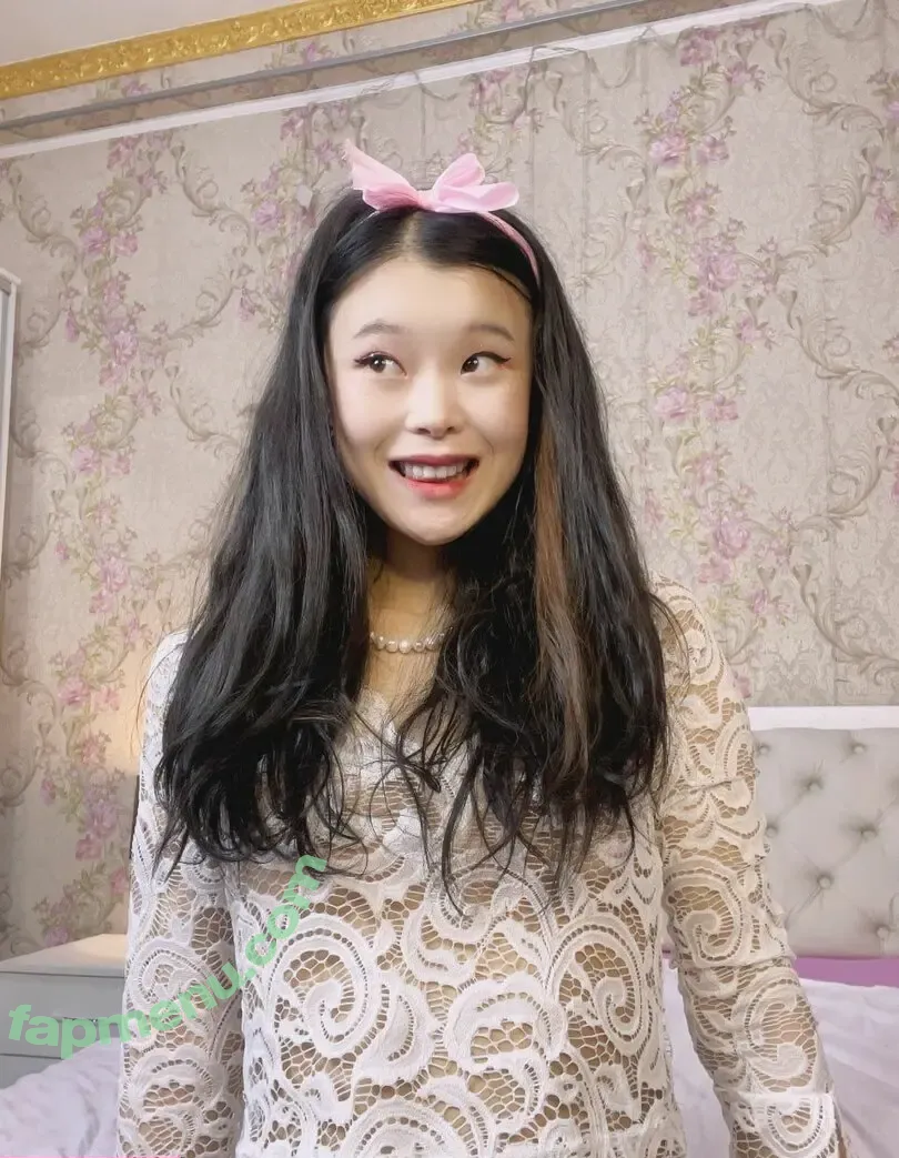 TinaKim nude photo #0069 (tinakimgallery)