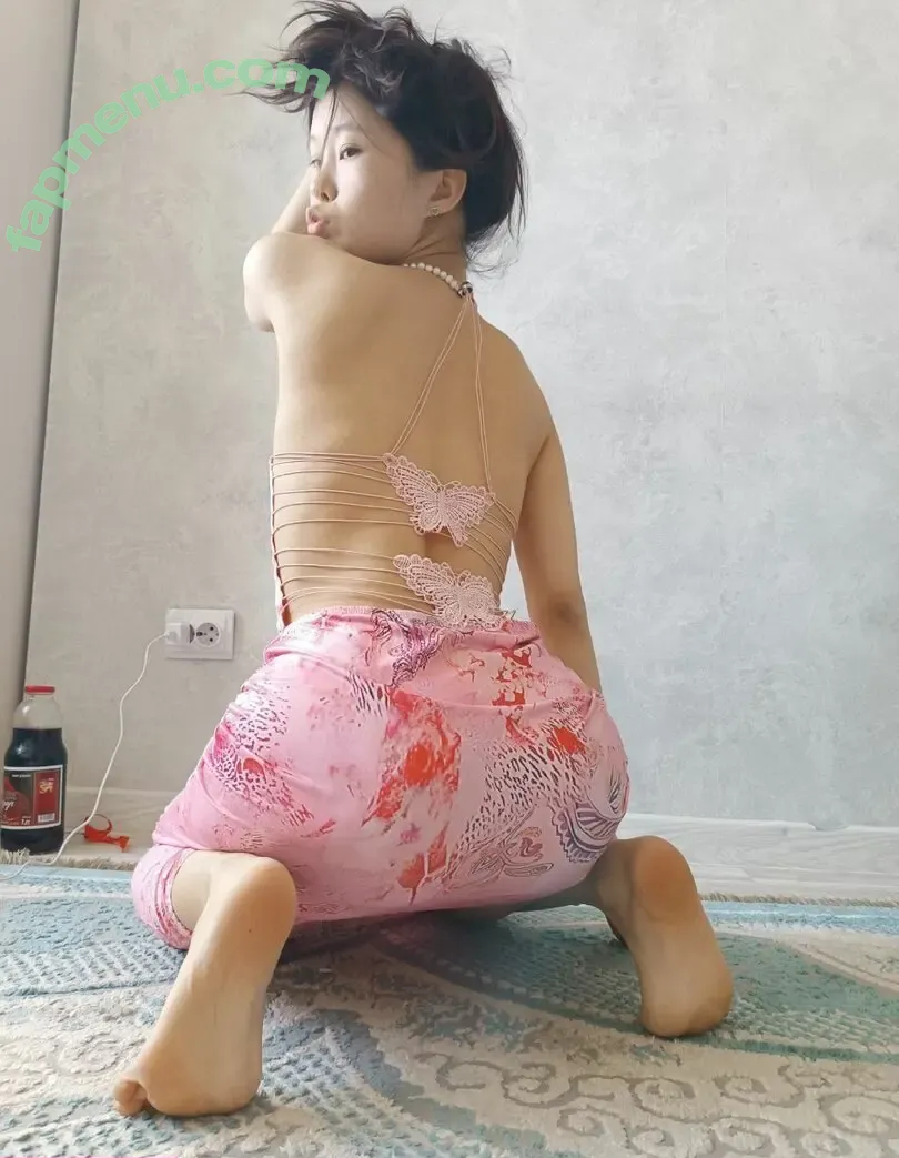 TinaKim nude photo #0136 (tinakimgallery)