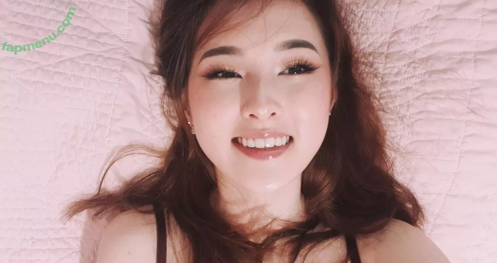 Tinakitten nude photo #0019 (Tinakitten)
