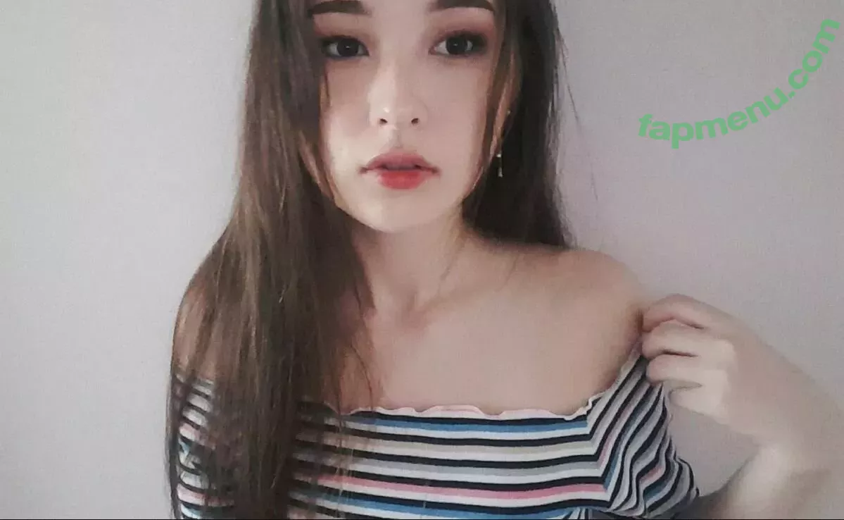 Tinakitten nude photo #0069 (Tinakitten)